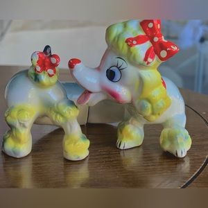 Rare 1950 Napco Salt and Pepper shaker poodle!